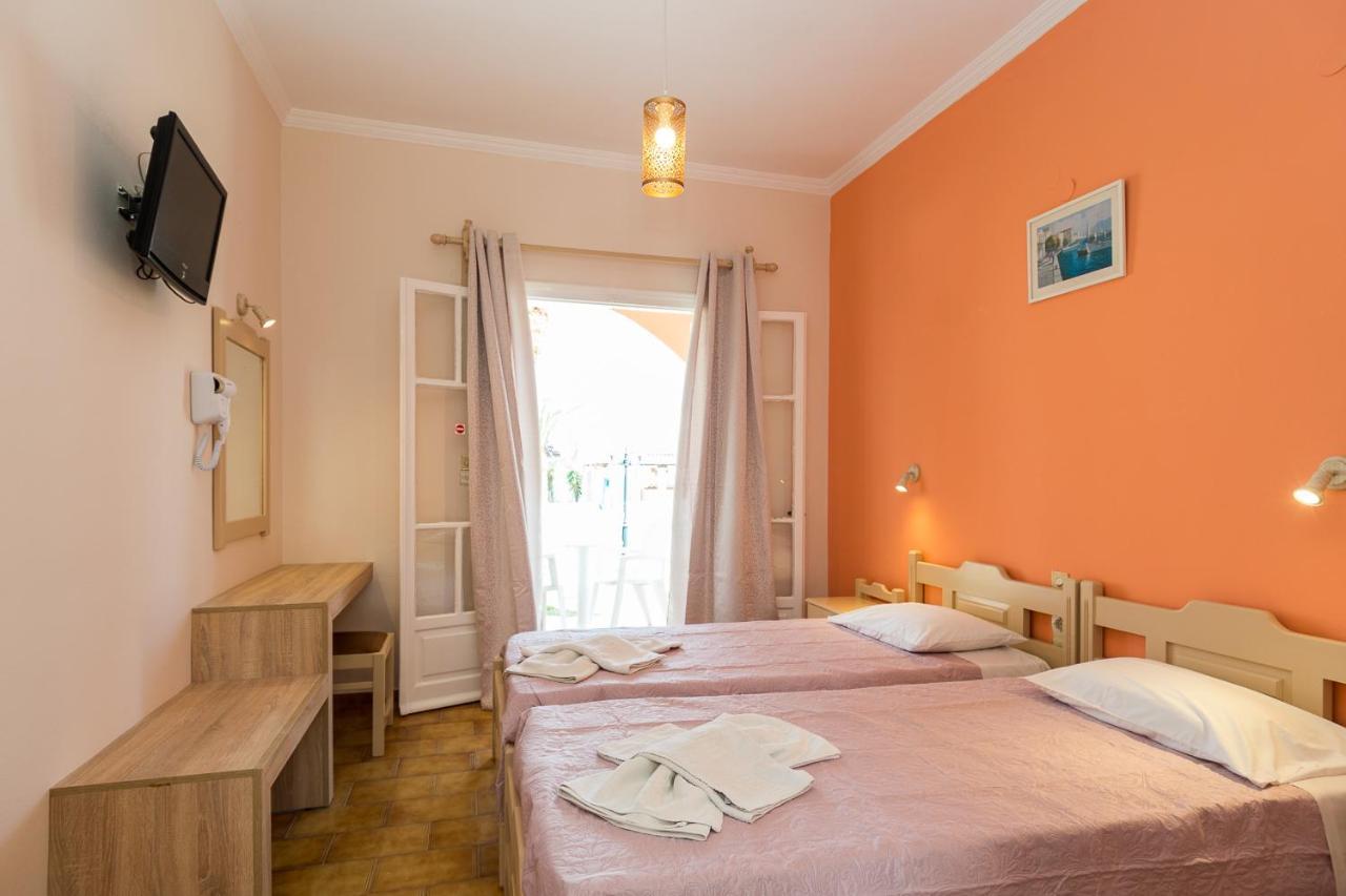 Pythari Apartments Лаганас Екстериор снимка