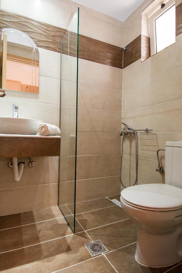 Pythari Apartments Лаганас Екстериор снимка